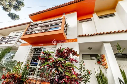 Casa de Condomínio com 3 Quartos à venda, 157m² no Santo Antônio, Porto Alegre