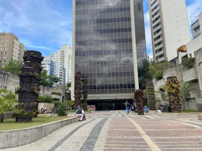 Ponto Comercial para alugar, 12000m² no Consolação, São Paulo