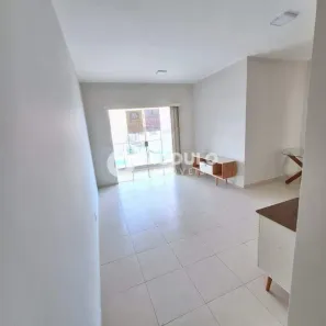 Apartamento com 2 Quartos para alugar, 94m² no Martins, Uberlândia