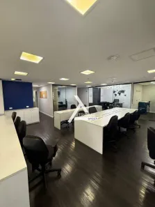 Sala Comercial para alugar, 211m² no Várzea da Barra Funda, São Paulo