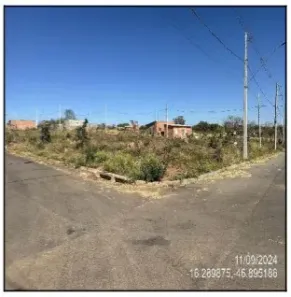 Lote/Terreno à venda, 245m² no Residencial Vitória, Unaí