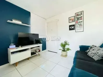 Apartamento com 2 Quartos à venda, 39m² no Costa e Silva, Porto Alegre