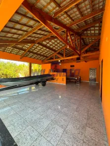 Fazenda/Sítio com 4 Quartos à venda, 250m² no , Adolfo