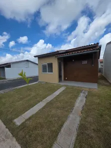 Casa de Condomínio com 2 Quartos para alugar, 57m² no Vila Piramide, Paço do Lumiar