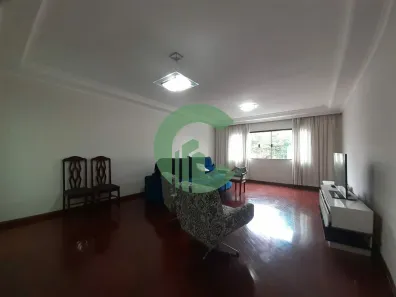 Sobrado com 3 Quartos à venda, 201m² no Pinheirinho, Santo André