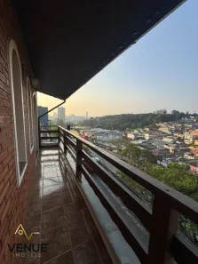 Sobrado com 3 Quartos à venda, 231m² no Vila Correia, Mauá