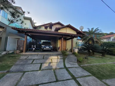 Casa de Condomínio com 4 Quartos à venda, 312m² no Camboinhas, Niterói