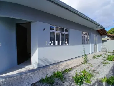 Casa com 4 Quartos para alugar, 81m² no Trindade, Florianópolis