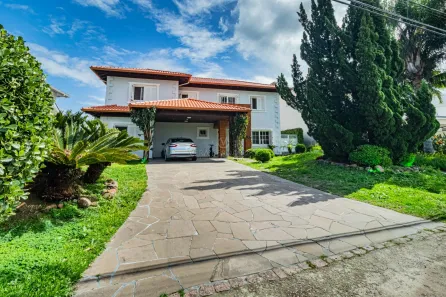 Casa de Condomínio com 3 Quartos à venda, 349m² no Chapéu do Sol, Porto Alegre