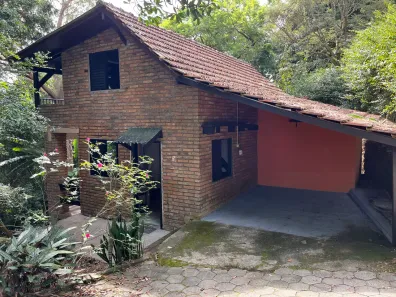 Casa com 3 Quartos para alugar, 90m² no Barra da Lagoa, Florianópolis