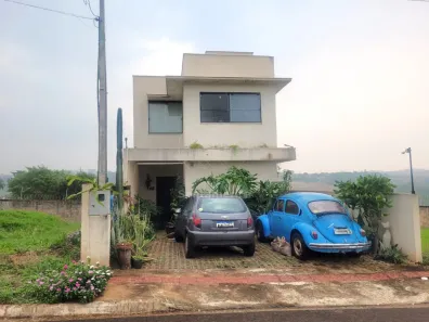 Casa de Condomínio com 3 Quartos à venda, 100m² no Heimtal, Londrina
