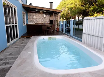 Casa com 4 Quartos para alugar, 100m² no Bombas, Bombinhas