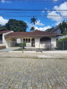Casa com 3 Quartos à venda, 200m² no Glória, Joinville