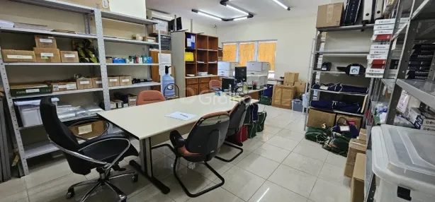 Sala Comercial à venda, 98m² no Trindade, Florianópolis