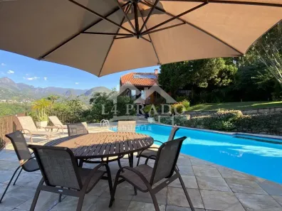 Casa com 4 Quartos à venda, 330m² no Itaipava, Petrópolis