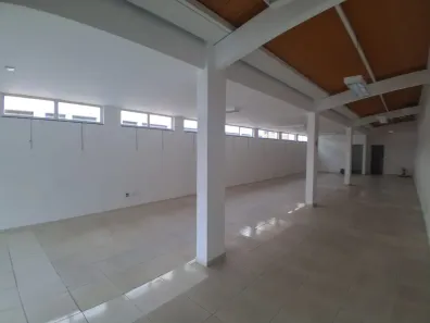 Ponto Comercial com 10 Quartos para alugar, 179m² no Centro, Taubaté