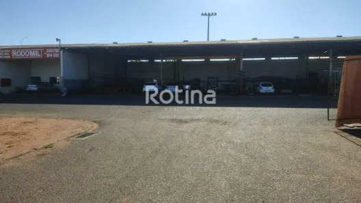 Galpão/Depósito/Armazém para alugar, 5000m² no Distrito Industrial, Uberlândia