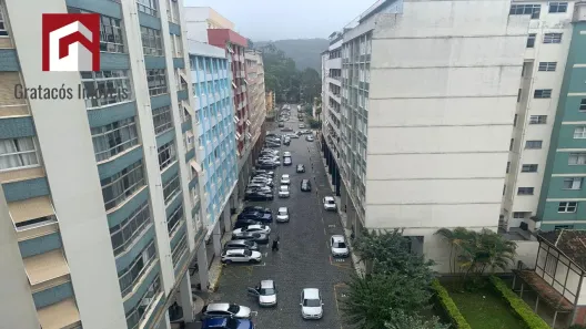 Apartamento com 2 Quartos para alugar, 90m² no Centro, Petrópolis