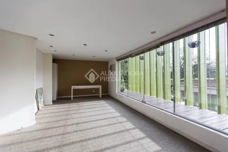 Sala Comercial à venda, 72m² no Praia de Belas, Porto Alegre