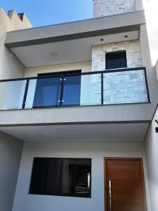 Casa com 3 Quartos à venda, 155m² no Jardim Guararapes, Londrina