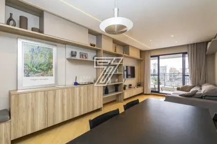 Apartamento com 2 Quartos à venda, 83m² no Centro, Curitiba