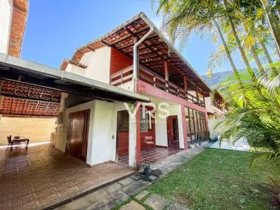 Casa de Condomínio com 5 Quartos à venda, 230m² no Carlos Guinle, Teresópolis