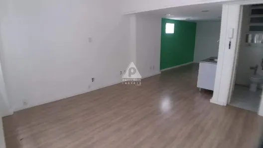 Sala Comercial à venda, 46m² no Centro, Niterói