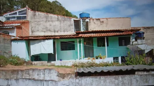 Casa com 2 Quartos à venda, 290m² no Jardim Primavera, Piracaia