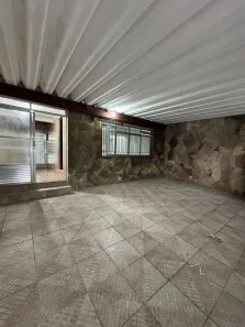 Sobrado com 4 Quartos para alugar, 230m² no Piraporinha, Diadema