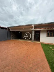 Casa com 4 Quartos para alugar, 232m² no Jardim Alvorada, Franca
