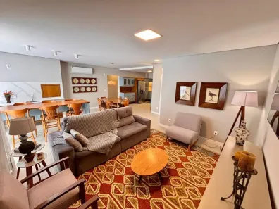 Apartamento com 4 Quartos para alugar, 135m² no Centro, Balneário Camboriú