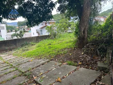 Lote/Terreno à venda, 949m² no Agronômica, Florianópolis