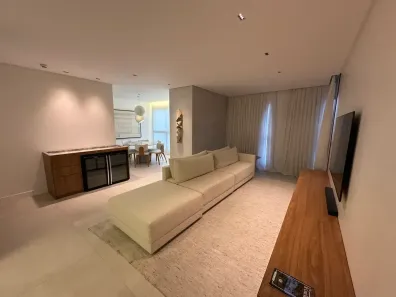 Apartamento com 3 Quartos para alugar, 127m² no Centro, Balneário Camboriú