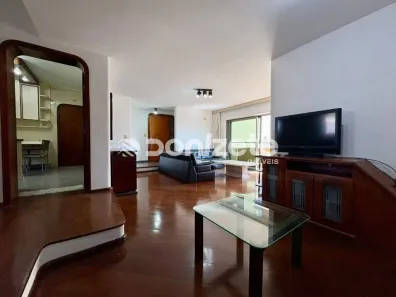Apartamento com 3 Quartos para alugar, 130m² no Vila Assunção, Santo André