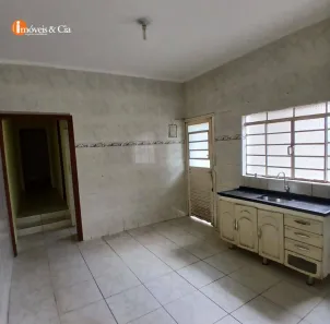 Casa com 2 Quartos para alugar, 80m² no Jardim Imperial, Atibaia
