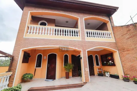 Sobrado com 3 Quartos à venda, 300m² no Itaquera, São Paulo