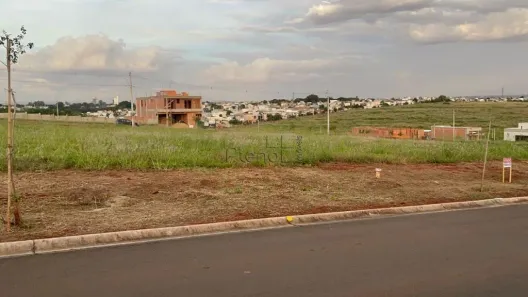 Lote/Terreno à venda, 305m² no Parque Brasil 500, Paulínia