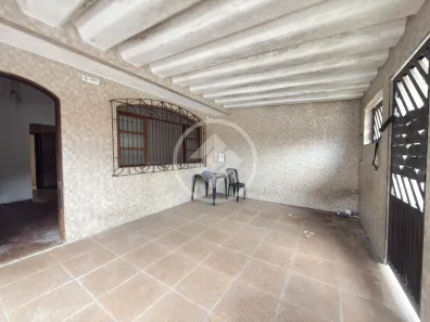 Sobrado com 3 Quartos à venda, 107m² no Vila São Jorge, São Vicente