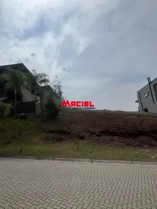 Lote/Terreno à venda, 823m² no Condomínio Reserva do Paratehy, São José dos Campos