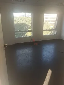 Sala Comercial para alugar, 53m² no Liberdade, São Paulo