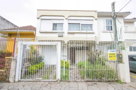 Casa com 3 Quartos à venda, 250m² no Rio Branco, Porto Alegre