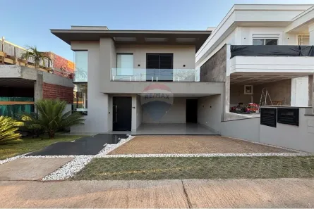 Casa de Condomínio com 3 Quartos para alugar, 214m² no Santa Rosa, Piracicaba