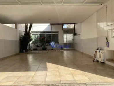 Sobrado com 3 Quartos à venda, 200m² no Vila Congonhas, São Paulo