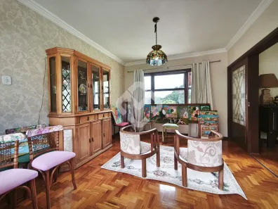 Casa com 3 Quartos à venda, 360m² no Golfe, Teresópolis