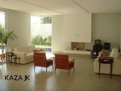 Sobrado com 4 Quartos à venda, 407m² no Caxambu, Jundiaí