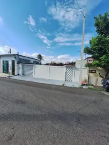 Casa com 3 Quartos à venda, 120m² no Parque 10 de Novembro, Manaus