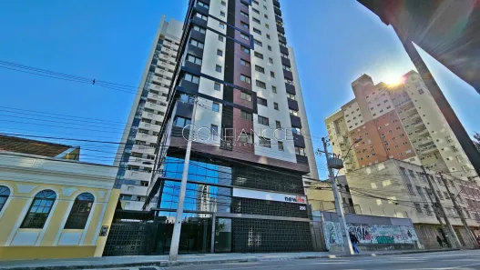Apartamento com 2 Quartos à venda, 34m² no Centro, Curitiba