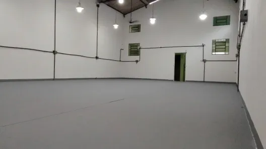 Galpão/Depósito/Armazém para alugar, 250m² no Parque Ipê, São Paulo