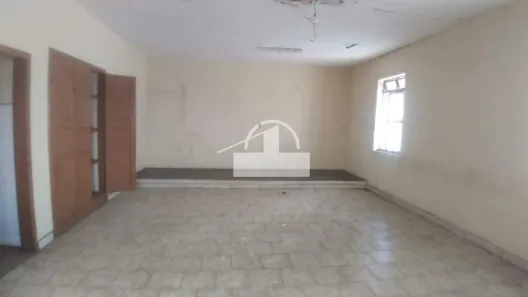 Sala Comercial para alugar, 250m² no Centro, Sete Lagoas