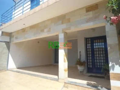 Casa com 3 Quartos à venda, 370m² no Jardim América, Paulínia
